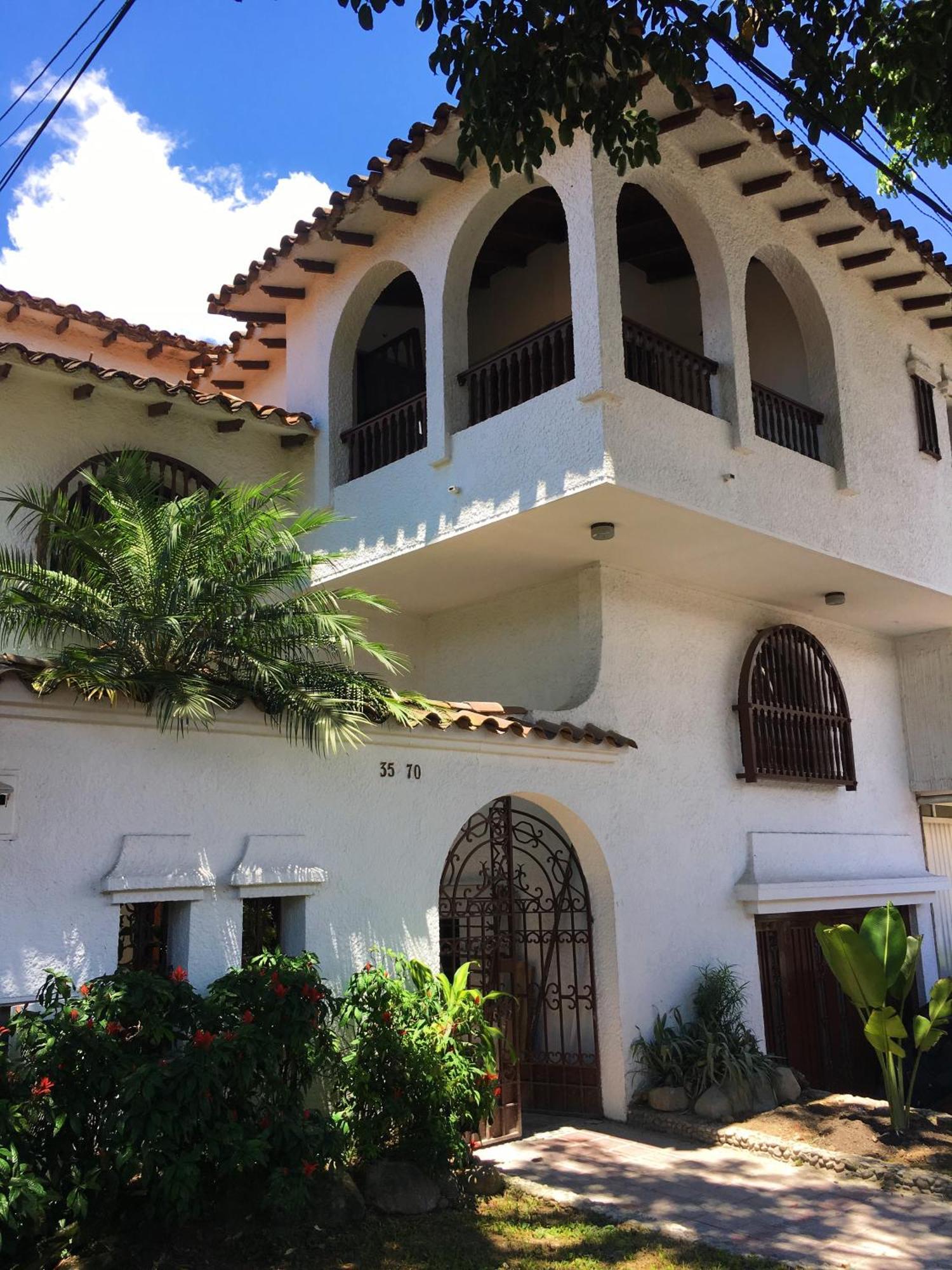 Oasis En El Corazon De Medellin, Laureles Medellín Exterior foto